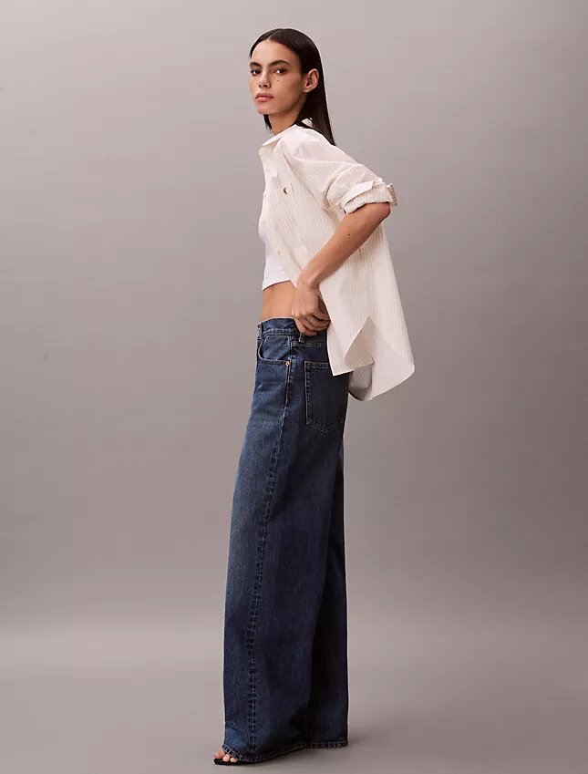 Jeans a gamba larga Jeans a gamba larga