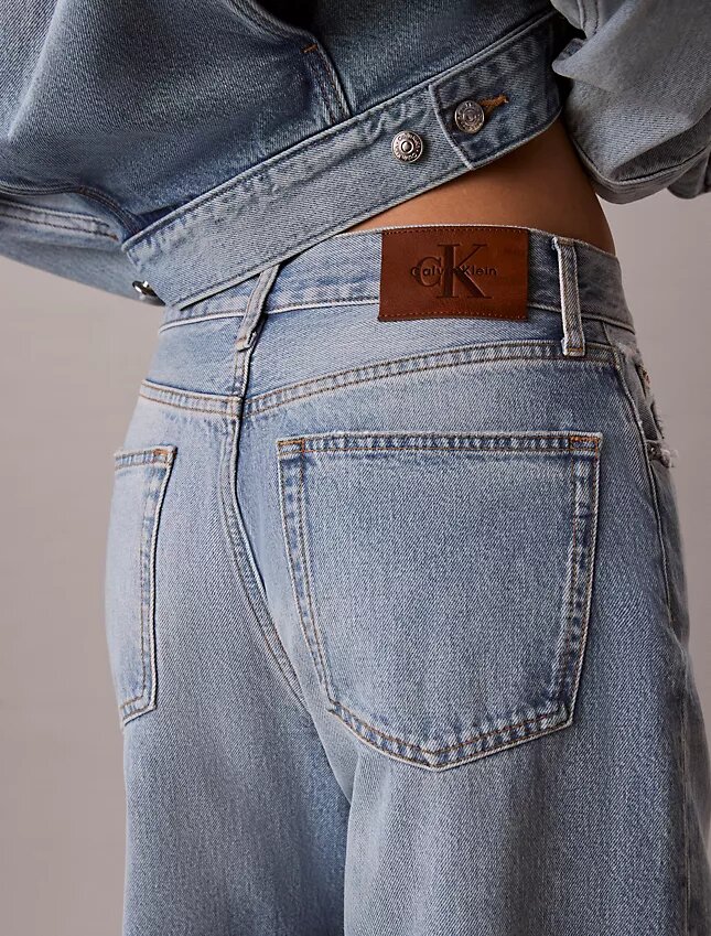 Jeans a gamba larga Jeans a gamba larga