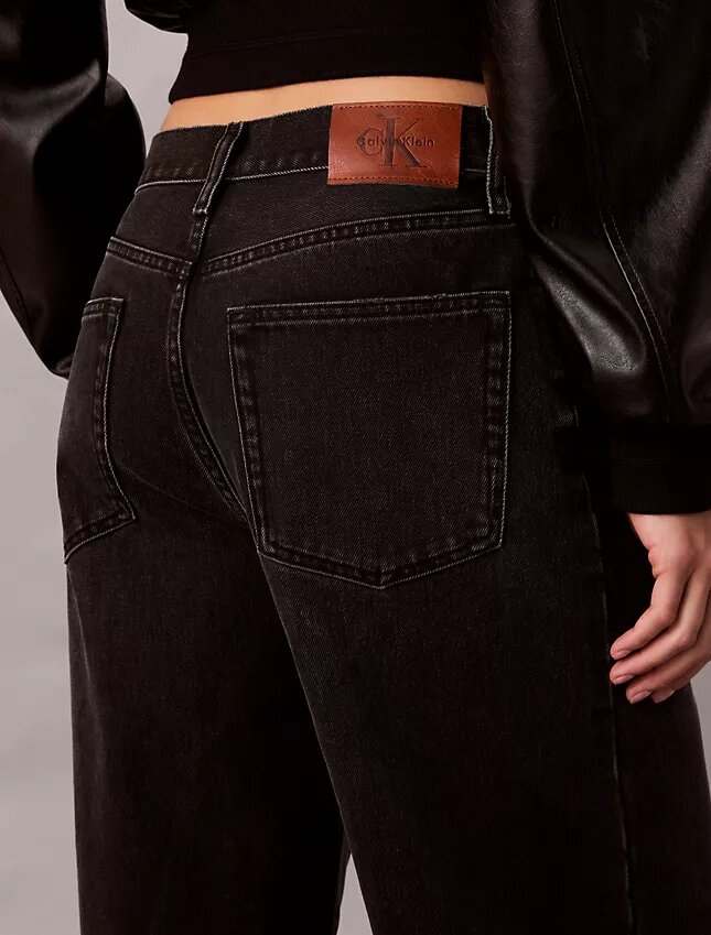 Jeans a gamba larga Jeans a gamba larga