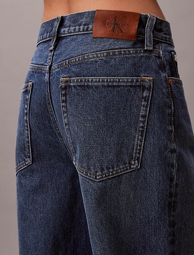 Jeans a gamba larga Jeans a gamba larga