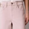 Jeans a gamba larga dal taglio corto Jeans a gamba larga dal taglio corto