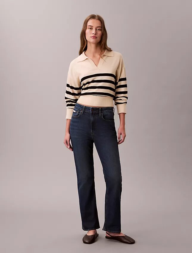 Jeans a vita alta, cropped e svasati Jeans a vita alta, cropped e svasati