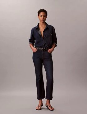 Jeans a vita alta, cropped e svasati Jeans a vita alta, cropped e svasati