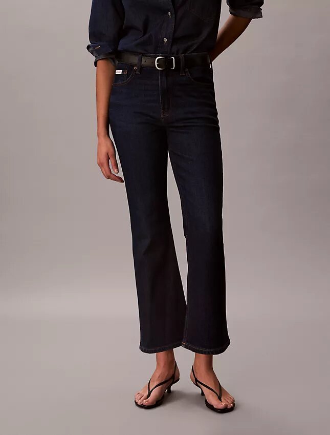 Jeans a vita alta, cropped e svasati Jeans a vita alta, cropped e svasati