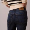 Jeans a vita alta, cropped e svasati Jeans a vita alta, cropped e svasati