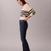 Jeans a vita alta, cropped e svasati Jeans a vita alta, cropped e svasati