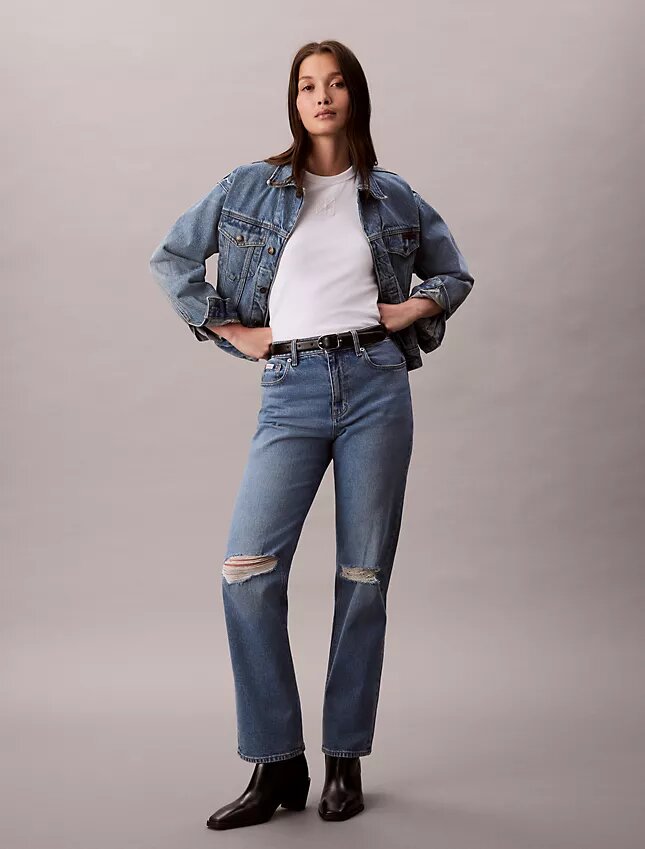 Jeans a vita alta e gamba dritta Jeans a vita alta e gamba dritta