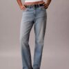 Jeans a vita alta e gamba dritta Jeans a vita alta e gamba dritta