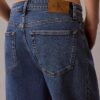Jeans a vita alta e gamba dritta Jeans a vita alta e gamba dritta