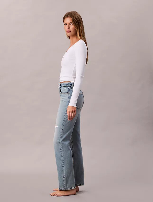 Jeans a vita alta e gamba dritta Jeans a vita alta e gamba dritta