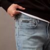 Jeans a vita dritta in stile anni ’90