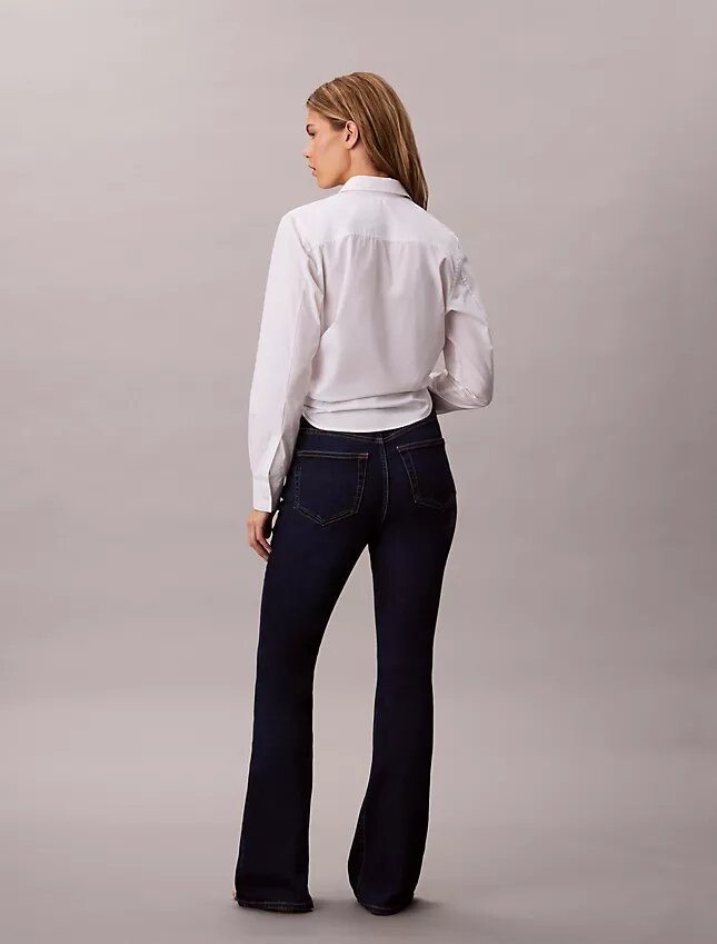 Jeans a zampa alta Jeans a zampa alta