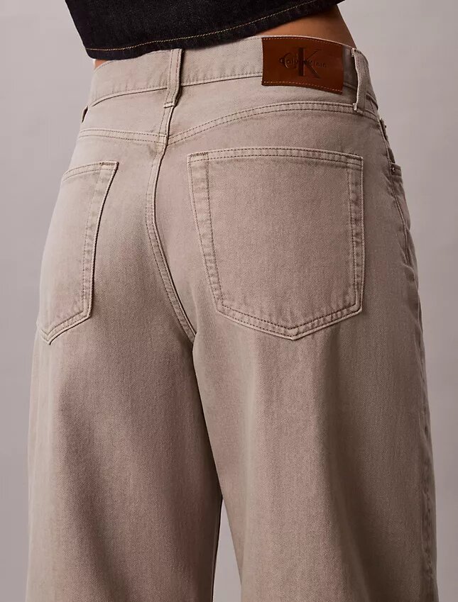 Jeans a zampa corti Jeans a zampa corti