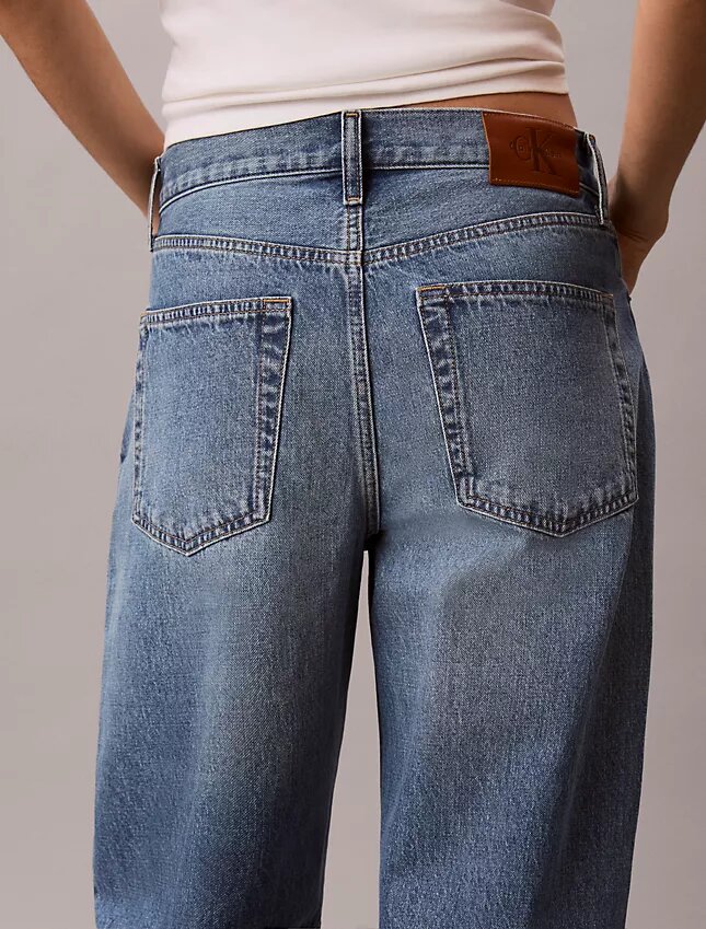 Jeans a zampa corti Jeans a zampa corti