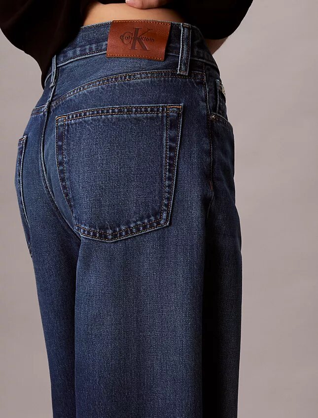 Jeans baggy a vita bassa Jeans baggy a vita bassa