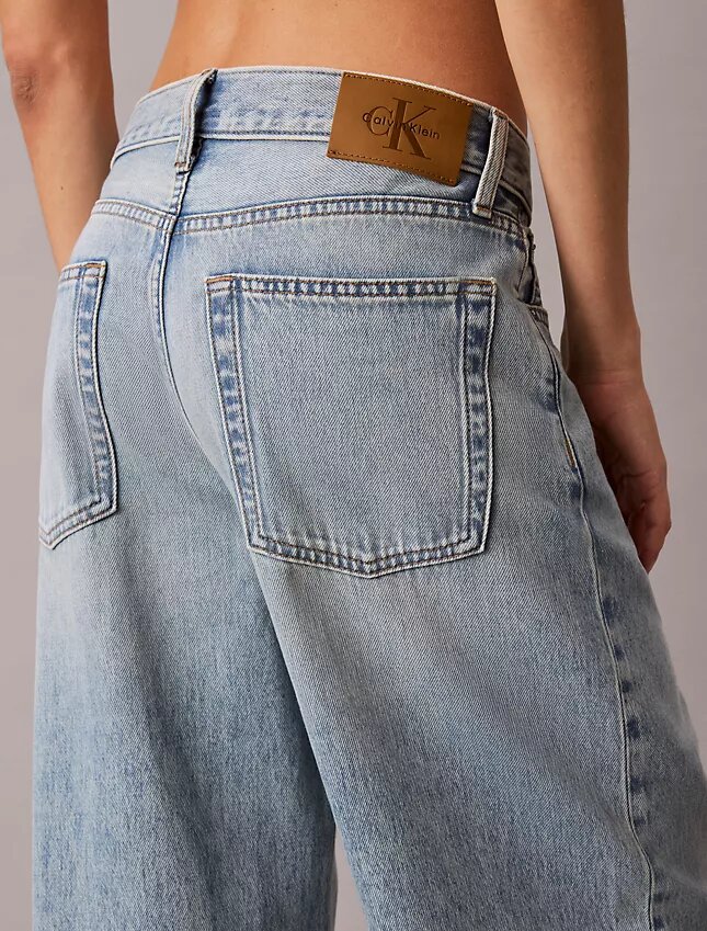 Jeans baggy a vita bassa Jeans baggy a vita bassa