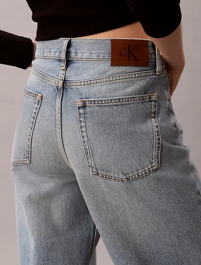 Jeans baggy a vita bassa Jeans baggy a vita bassa