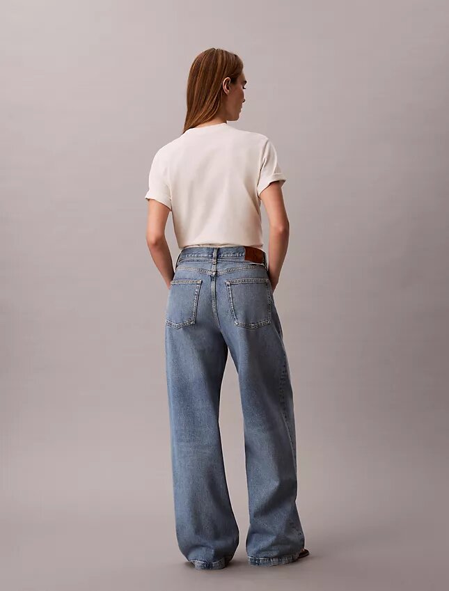 Jeans baggy a vita bassa con cintura Jeans baggy a vita bassa con cintura