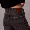 Jeans bootcut dal taglio morbido Jeans bootcut dal taglio morbido