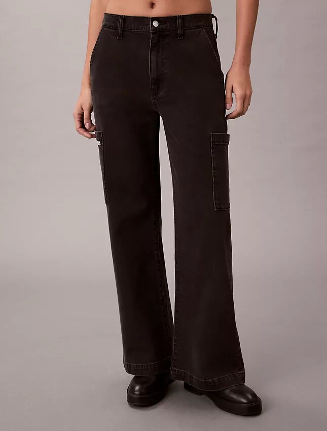 Jeans cargo a gamba larga Jeans cargo a gamba larga