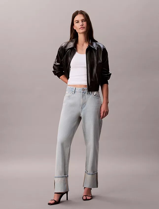 Jeans comodi con risvolto largo Jeans comodi con risvolto largo