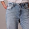 Jeans comodi con risvolto largo Jeans comodi con risvolto largo