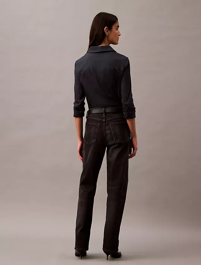 Jeans in cotone e cashmere dal taglio morbido Jeans in cotone e cashmere dal taglio morbido