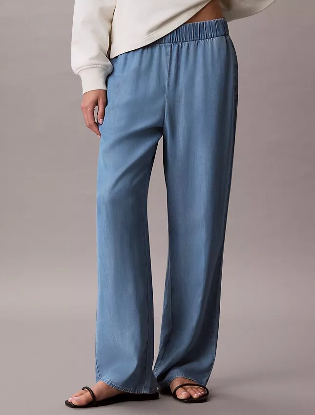 Jeans in Denim dalla vestibilità comoda Jeans in Denim dalla vestibilità comoda