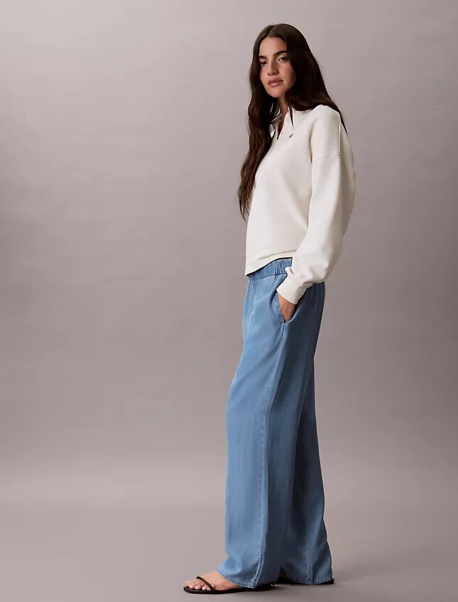 Jeans in Denim dalla vestibilità comoda Jeans in Denim dalla vestibilità comoda