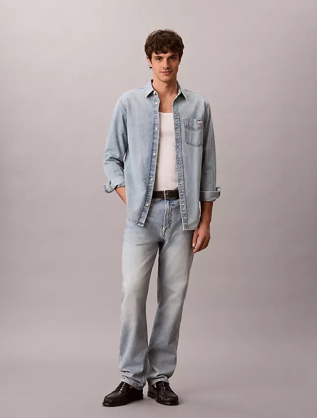 Jeans leggeri a taglio dritto standard Jeans leggeri a taglio dritto standard