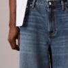 Jeans leggerissimi dal taglio estremamente ampio