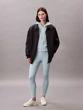 Leggings sportivi morbidi ed elasticizzati a 7/8