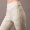 Leggings sportivi morbidi ed elasticizzati a 7/8