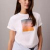 Maglietta classica con grafica tramonto Maglietta classica con grafica tramonto