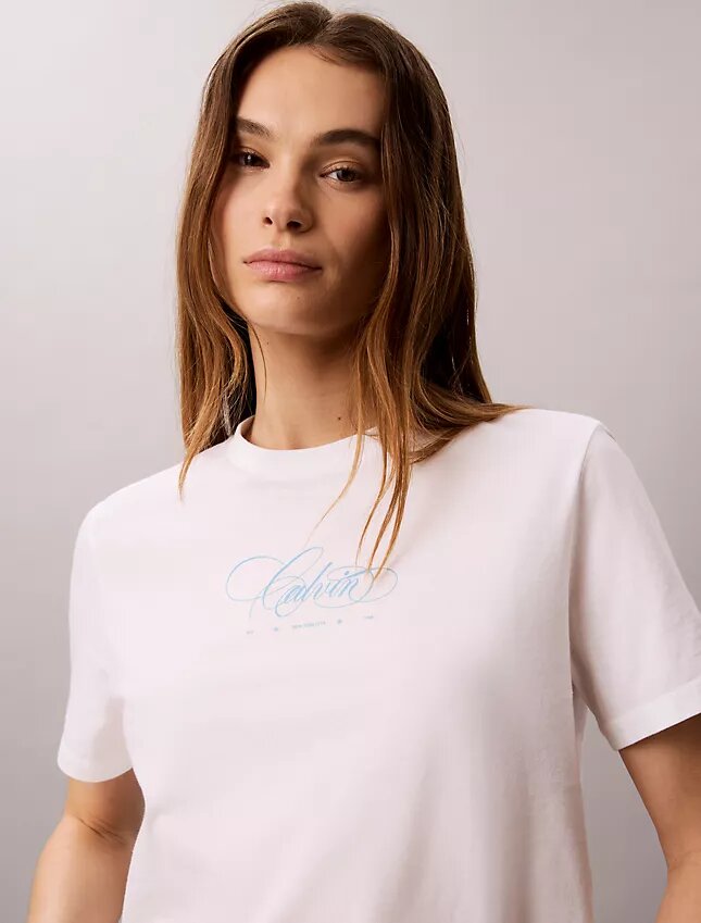Maglietta classica con logo Calvin Script Maglietta classica con logo Calvin Script