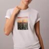 Maglietta classica con logo “City Sunset” Maglietta classica con logo “City Sunset”