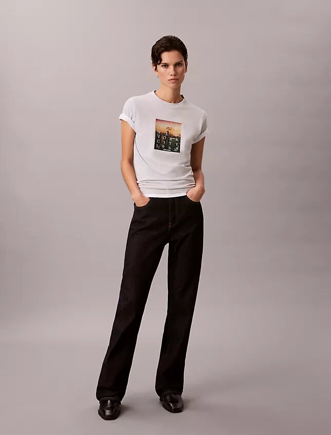Maglietta classica con logo “City Sunset” Maglietta classica con logo “City Sunset”