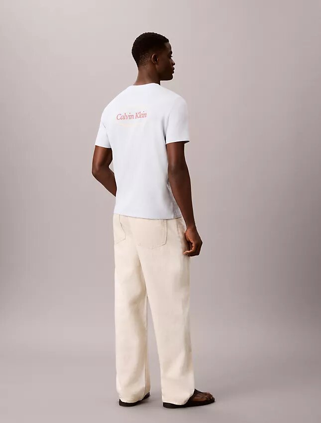 Maglietta con logo grafico Calvin Klein Diner Maglietta con logo grafico Calvin Klein Diner