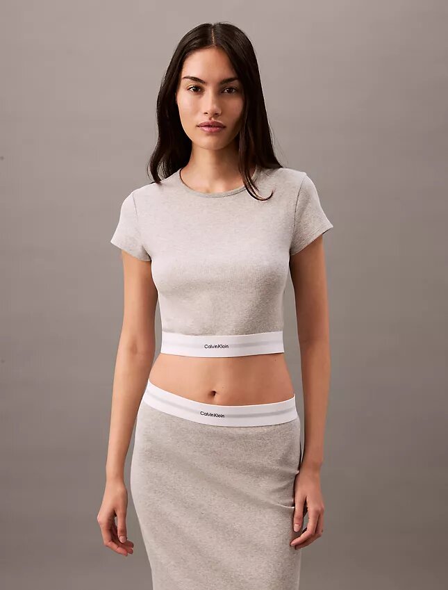 Maglietta corta in cotone Stretch a costine Maglietta corta in cotone Stretch a costine
