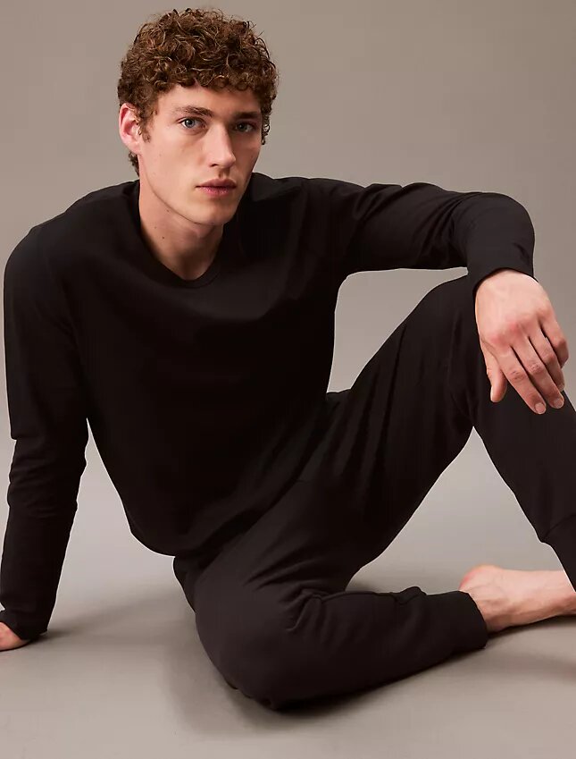 Maglietta da notte CK Black Slim a girocollo Maglietta da notte CK Black Slim a girocollo