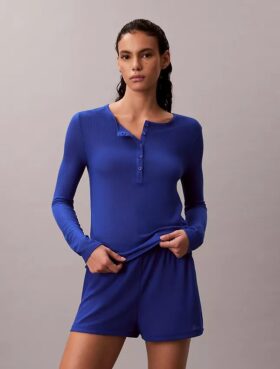 Maglietta Henley leggera a trama waffle