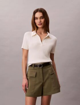 Maglietta polo in cotone a costine liscio