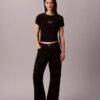 Maglietta slim a costine con logo Maglietta slim a costine con logo