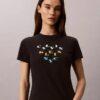 Maglietta slim con logo a strati Maglietta slim con logo a strati