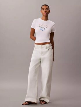 Maglietta slim con logo a strati