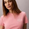 Maglietta slim con logo grafico curvo Maglietta slim con logo grafico curvo