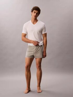 Maglietta slim fit con scollo a V in misto Cotton Stretch, confezione da 3