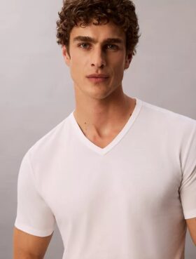 Maglietta slim fit con scollo a V in misto Cotton Stretch, confezione da 3