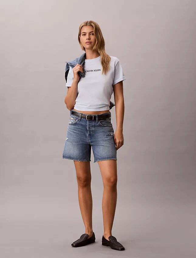 Maglietta squadrata con logo Calvin Klein Maglietta squadrata con logo Calvin Klein