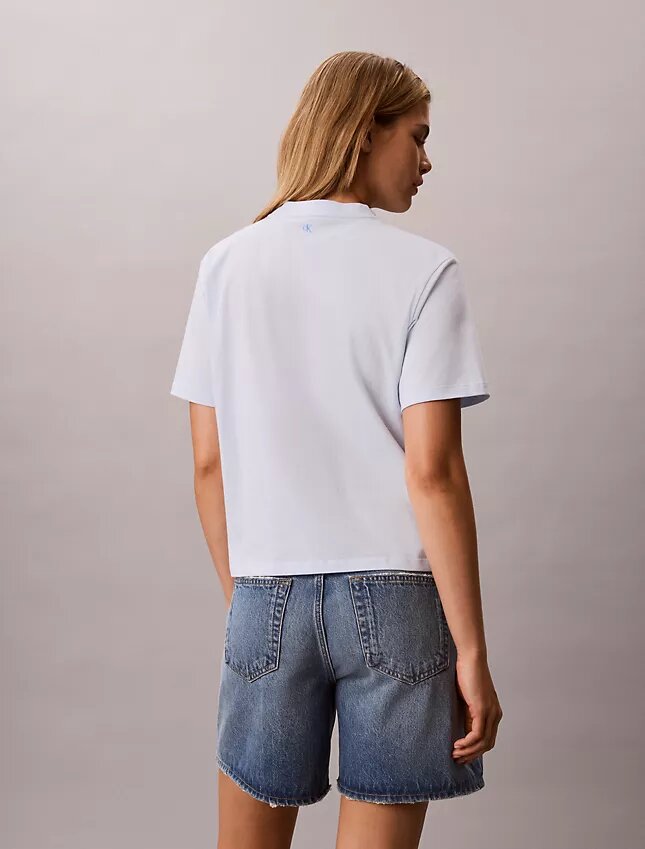 Maglietta squadrata con logo Calvin Klein Maglietta squadrata con logo Calvin Klein